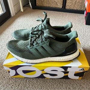 Adidas UltraBoost 2.0 Merino Wool Olive Green Running Shoes Men’s Size 12